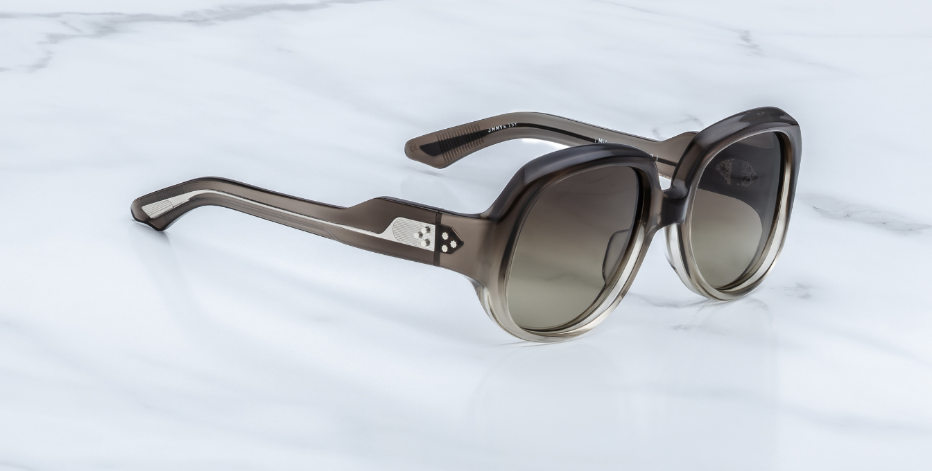 jacques marie mage ocean child smoke fade eckige sonnenbrille in transparenten grau mit grauen gläsern