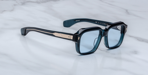jacques marie mage vivienne indigo eckige sonnenbrille in blau mit blauen gläsern