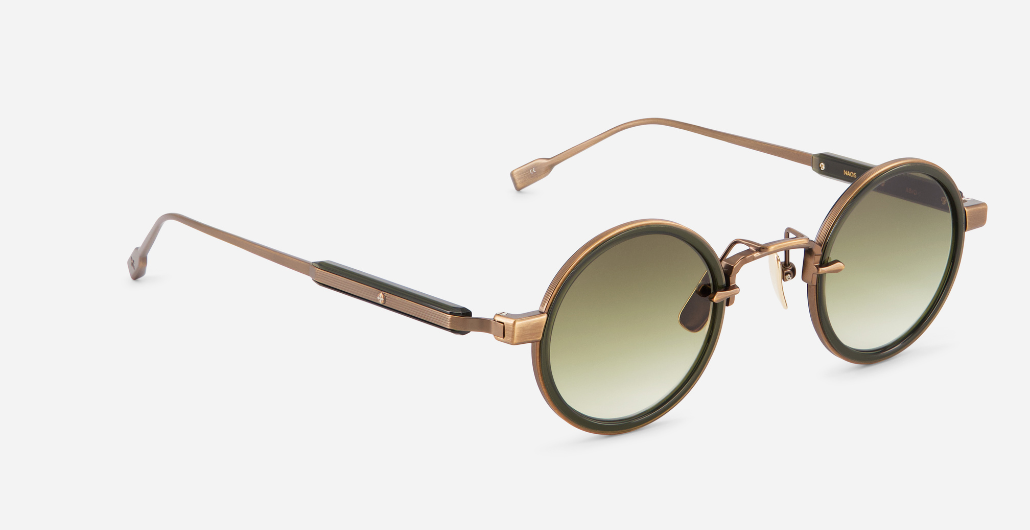 sato naos ab/o-1 ovale sonnenbrille aus titan und acetat in bronze und olive mit grün verlaufenden gläsern