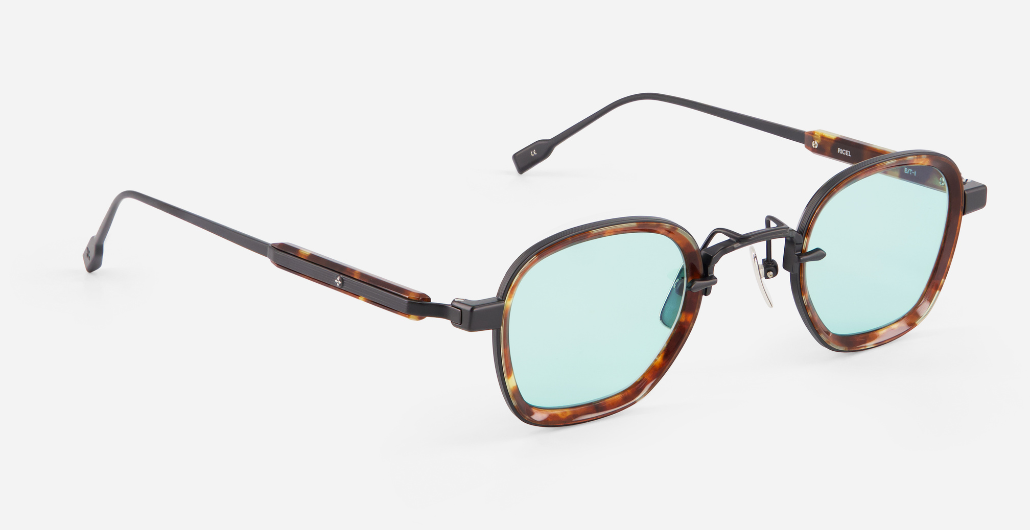 sato rigel b/t-1 eckige sonnenbrille aus titan und acetat in matt schwarz und havana mit hellblauen gläsern und einer leichten verspiegelung