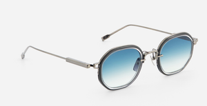 sato toliman II as/BB-1 eckige sonnenbrille aus titan in silber und schwarz und blauen verlaufsgläsern