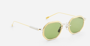 sato Toliman II P/YG-1 eckige sonnenbrille aus titan in silber und gold mit grünen gläsern