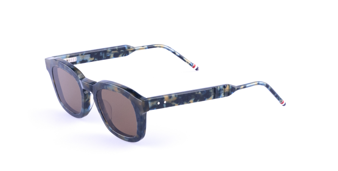 thom browne 412a 416 eckige sonnenbrille in blau havana mit braunen gläsern