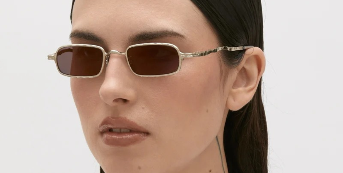 kuboraum Z18 LG eckige sonnenbrille aus metall in gold mit grau verspiegelten gläsern