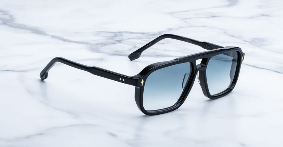 Jacques Marie Mage Felson Jasper Side