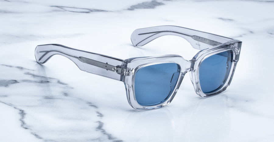 Jacques Marie Mage Enzo Frost Side