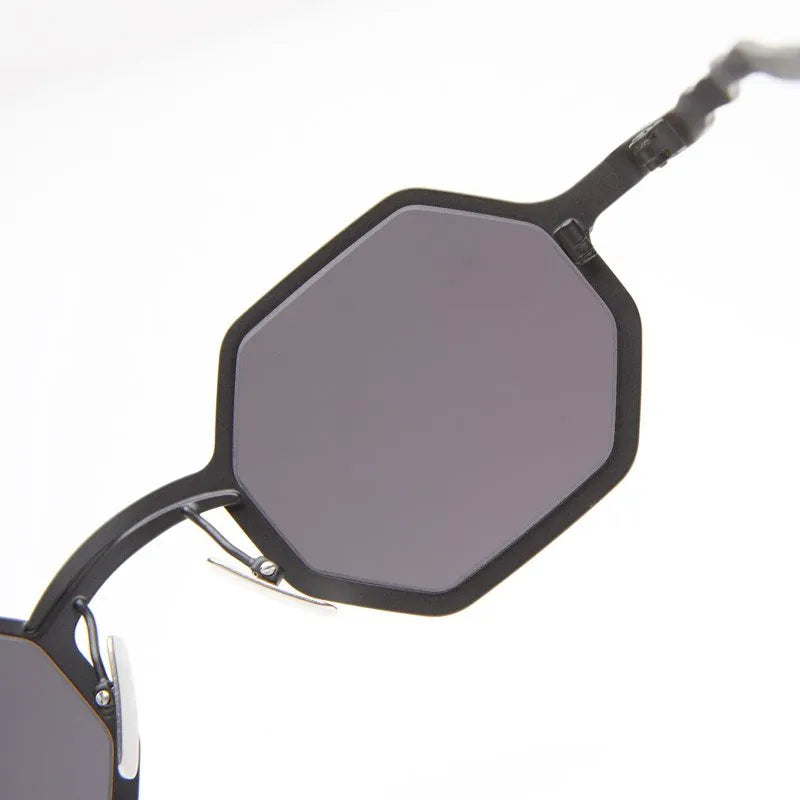 Kuboraum Z19 BM Black Matte